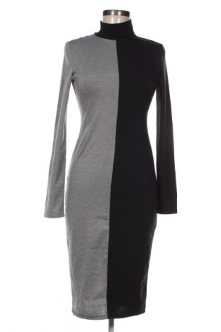Kleid Zara, Größe M, Farbe Mehrfarbig, Preis 25,99 €