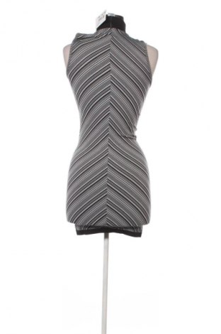 Рокля Zara, Размер S, Цвят Многоцветен, Цена 22,99 лв.