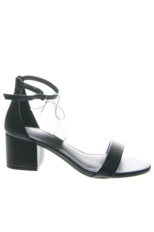 Sandały Amazon Essentials, Rozmiar 37, Kolor Czarny, Cena 133,99 zł