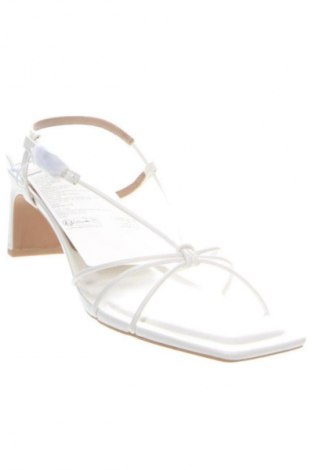 Szandálok Amazon Essentials, Méret 41, Szín Fehér, Ár 12 829 Ft
