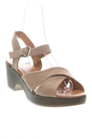 Сандали Angelina, Размер 40, Цвят Бежов, Цена 76,00 лв.