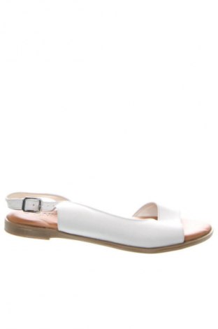 Сандали Bianki, Размер 37, Цвят Бял, Цена 76,00 лв.