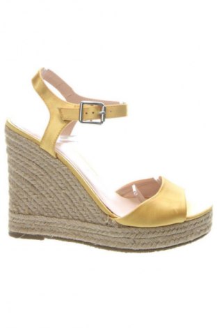 Сандали Even&Odd, Размер 38, Цвят Жълт, Цена 49,99 лв.