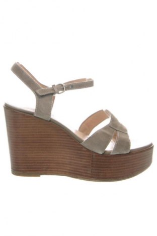 Сандали Fratelli Rossetti, Размер 40, Цвят Сив, Цена 472,21 лв.