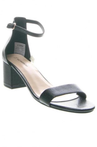 Sandały LC Waikiki, Rozmiar 40, Kolor Czarny, Cena 91,95 zł