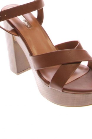 Szandálok Primark, Méret 40, Szín Barna, Ár 10 179 Ft