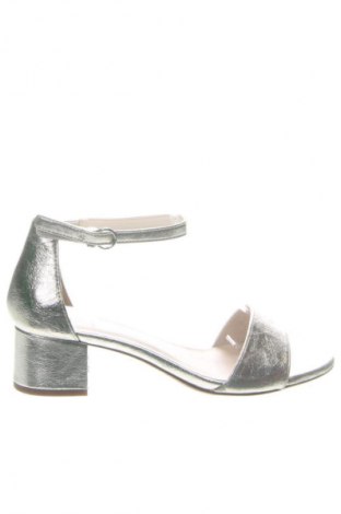 Szandálok Tamaris, Méret 39, Szín Ezüstös, Ár 15 689 Ft