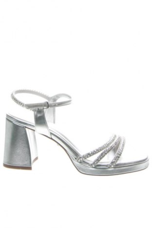 Сандали Tamaris, Размер 41, Цвят Сив, Цена 93,99 лв.