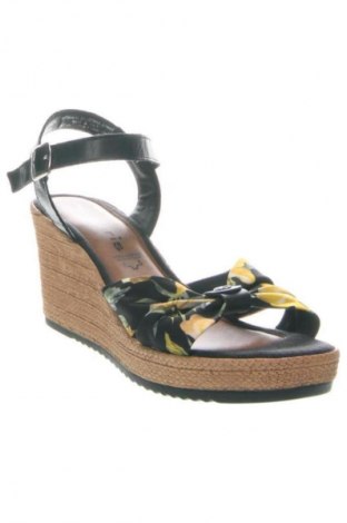 Сандали Tamaris, Размер 39, Цвят Многоцветен, Цена 101,66 лв.