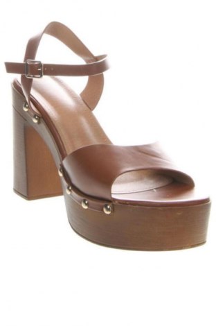 Σανδάλια Unbranded, Μέγεθος 39, Χρώμα Καφέ, Τιμή 26,09 €