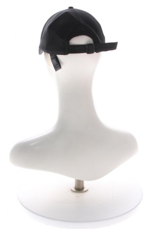 Шапка TCM, Цвят Черен, Цена 13,69 лв.