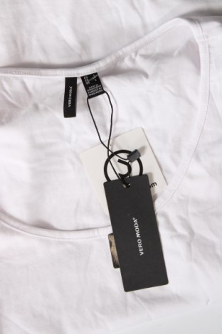 Γυναικείο t-shirt Vero Moda, Μέγεθος L, Χρώμα Λευκό, 95% βαμβάκι, 5% ελαστάνη, Τιμή 6,60 €