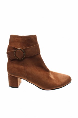 Γυναικεία μποτάκια Maite Kelly by Bonprix, Μέγεθος 40, Χρώμα Καφέ, Τιμή 27,84 €