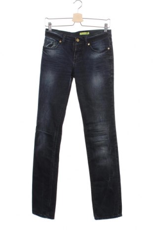 Дамски дънки Versace Jeans, Размер S, Цвят Син, Цена 64,40 лв.