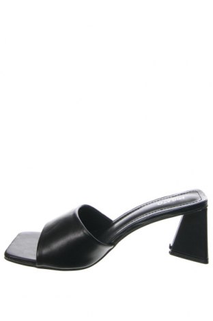 Pantofle Migato, Velikost 40, Barva Černá, Cena  1 580,00 Kč