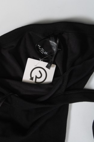 Γυναικεία μπλούζα-Κορμάκι Out From Under, Μέγεθος M, Χρώμα Μαύρο, Τιμή 2,27 €