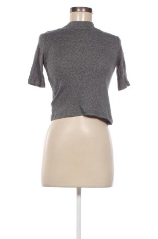 Γυναικεία μπλούζα H&M Divided, Μέγεθος XS, Χρώμα Γκρί, Τιμή 2,00 €