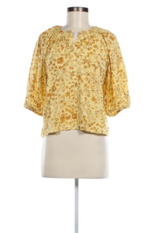 Дамска блуза Lindex, Размер XS, Цвят Многоцветен, Цена 10,23 лв.