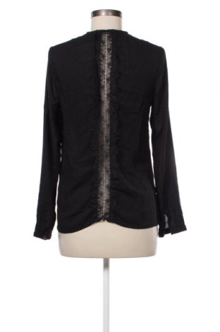 Γυναικεία μπλούζα Lulu Love, Μέγεθος S, Χρώμα Μαύρο, Τιμή 1,63 €