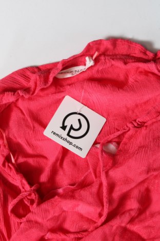 Γυναικεία μπλούζα Naf Naf, Μέγεθος M, Χρώμα Ρόζ , Τιμή 4,08 €
