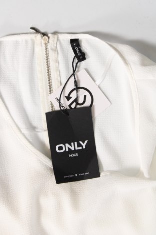 Дамска блуза ONLY, Размер M, Цвят Бял, Цена 6,40 лв.