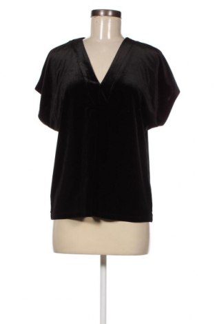 Γυναικεία μπλούζα Saint Tropez, Μέγεθος S, Χρώμα Μαύρο, Τιμή 1,60 €