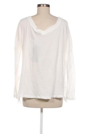 Дамска блуза Trueprodigy, Размер L, Цвят Бял, Цена 46,50 лв.