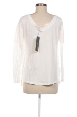 Дамска блуза Trueprodigy, Размер XS, Цвят Бял, Цена 30,00 лв.