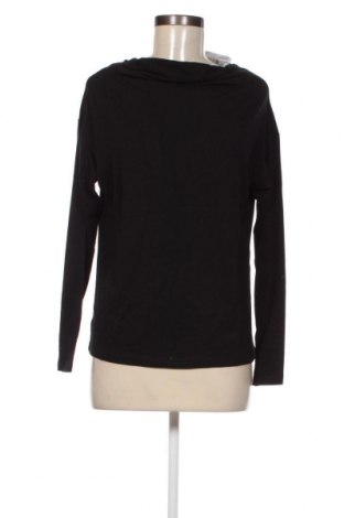 Дамска блуза Vero Moda, Размер XS, Цвят Черен, Цена 3,60 лв.