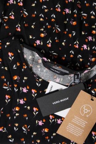 Γυναικεία μπλούζα Vero Moda, Μέγεθος S, Χρώμα Πολύχρωμο, Τιμή 5,16 €