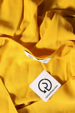 Дамска блуза Zara, Размер S, Цвят Жълт, Цена 20,00 лв.
