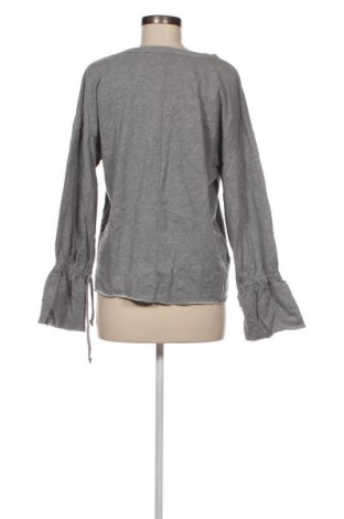 Дамска блуза Zara Trafaluc, Размер M, Цвят Сив, Цена 20,00 лв.
