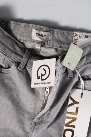 Dámske džínsy  ONLY, Veľkosť M, Farba Sivá, Cena  5,26 €