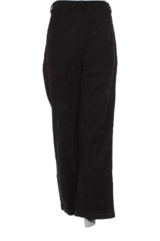 Дамски джинси SHEIN, Размер M, Цвят Черен, Цена 29,00 лв.