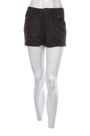 Γυναικείο κοντό παντελόνι, Μέγεθος S, Χρώμα Γκρί, Τιμή 2,23 €