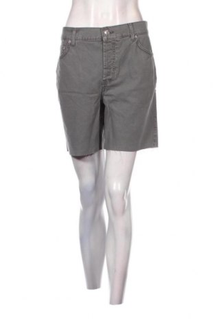 Дамски къс панталон ASOS, Размер M, Цвят Сив, Цена 11,52 лв.