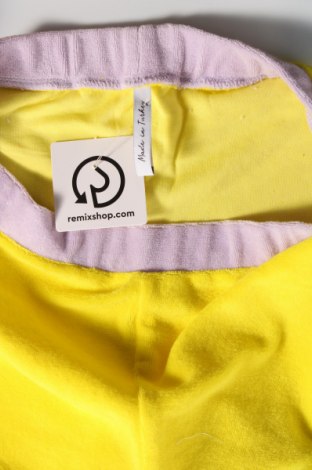 Γυναικείο κοντό παντελόνι ASYOU, Μέγεθος M, Χρώμα Κίτρινο, Τιμή 5,94 €
