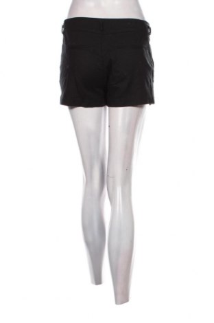 Γυναικείο κοντό παντελόνι Bershka, Μέγεθος S, Χρώμα Μαύρο, Τιμή 3,17 €