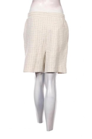 Γυναικείο κοντό παντελόνι Dan Fox X About You, Μέγεθος M, Χρώμα Εκρού, Τιμή 5,57 €