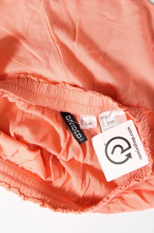 Дамски къс панталон H&M Divided, Размер S, Цвят Оранжев, Цена 19,00 лв.