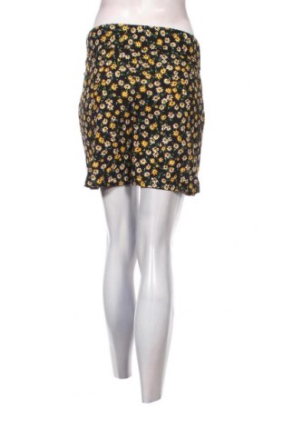 Дамски къс панталон Jacqueline De Yong, Размер S, Цвят Многоцветен, Цена 31,00 лв.