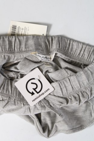 Дамски къс панталон Miss Selfridge, Размер S, Цвят Сив, Цена 11,34 лв.