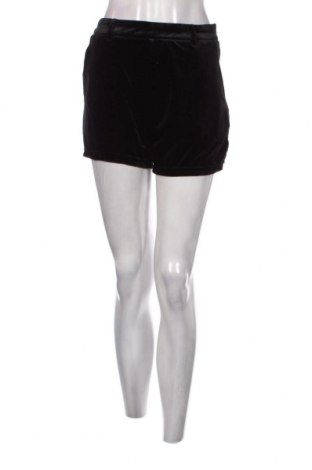 Γυναικείο κοντό παντελόνι Missguided, Μέγεθος S, Χρώμα Μαύρο, Τιμή 3,20 €