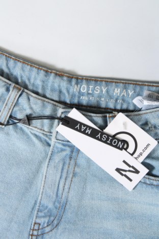 Pantaloni scurți de femei Noisy May, Mărime M, Culoare Albastru, Preț 101,97 Lei