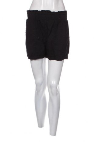 Γυναικείο κοντό παντελόνι ONLY, Μέγεθος M, Χρώμα Μαύρο, Τιμή 4,74 €