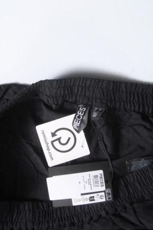 Damen Shorts Pieces, Größe XL, Farbe Schwarz, Preis € 20,62