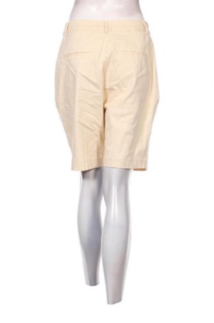 Дамски къс панталон Pimkie, Размер M, Цвят Екрю, Цена 31,00 лв.