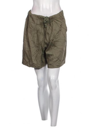 Pantaloni scurți de femei Q/S by S.Oliver, Mărime M, Culoare Verde, Preț 23,68 Lei