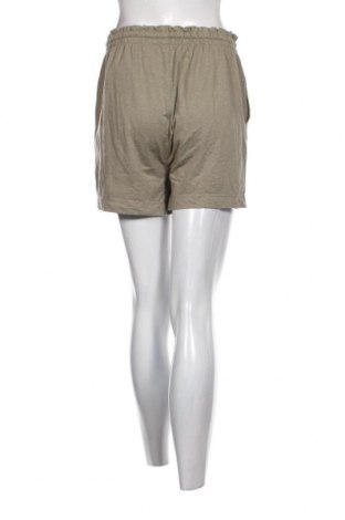 Дамски къс панталон S.Oliver, Размер S, Цвят Зелен, Цена 15,12 лв.