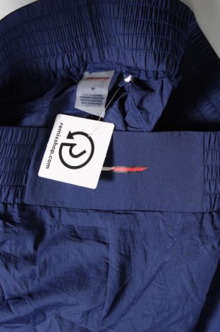 Дамски къс панталон Tommy Hilfiger, Размер M, Цвят Син, Цена 136,00 лв.
